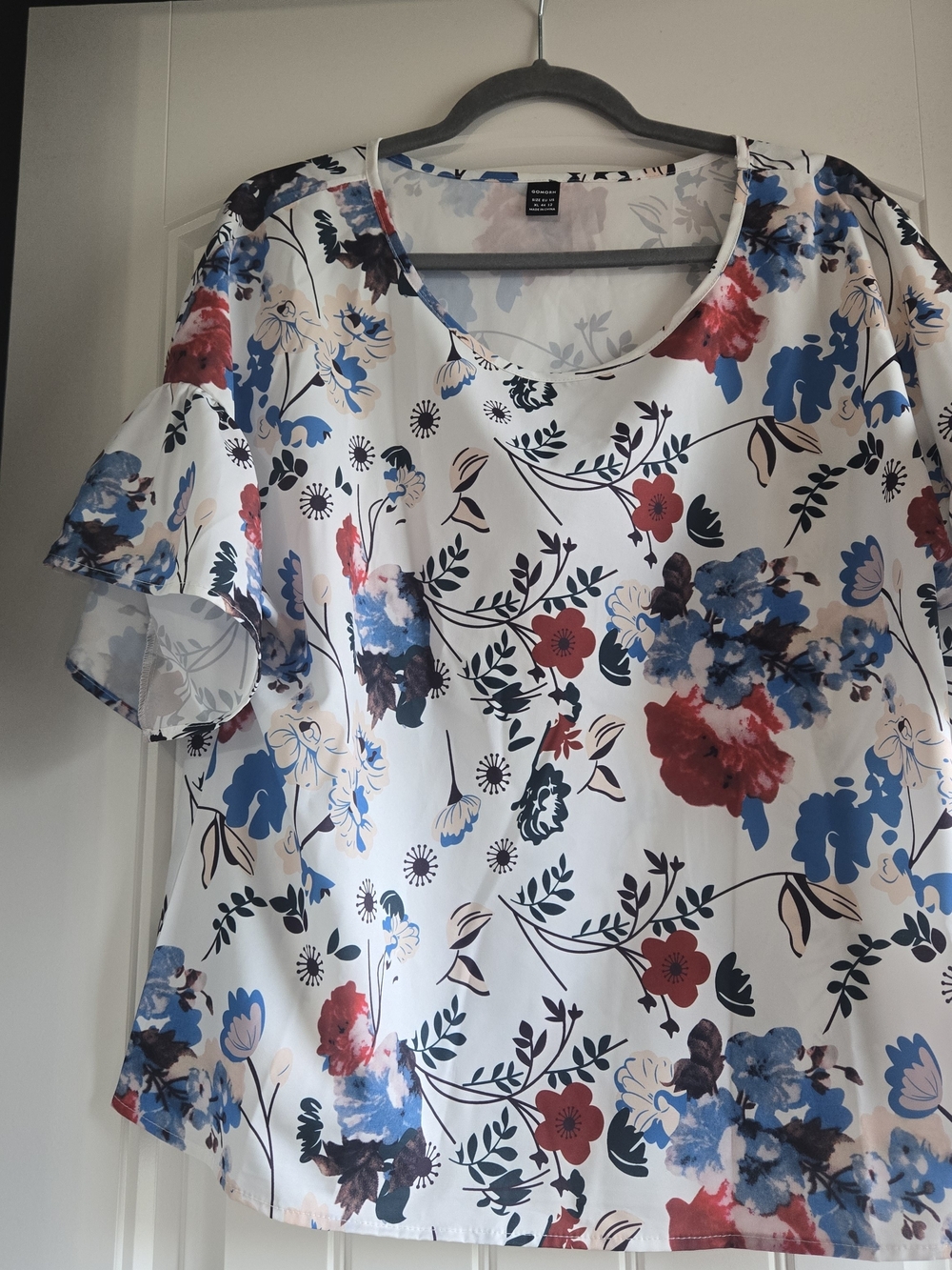Women’s Floral Short-Sleeve Blouse - White with Blue & Red Floral Print